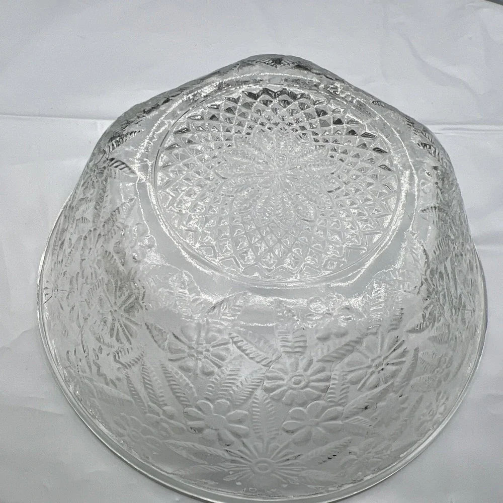 Vintage Indiana Glass 618 Pineapple Floral 7.5 Salad Bowl Clear Depression Glass